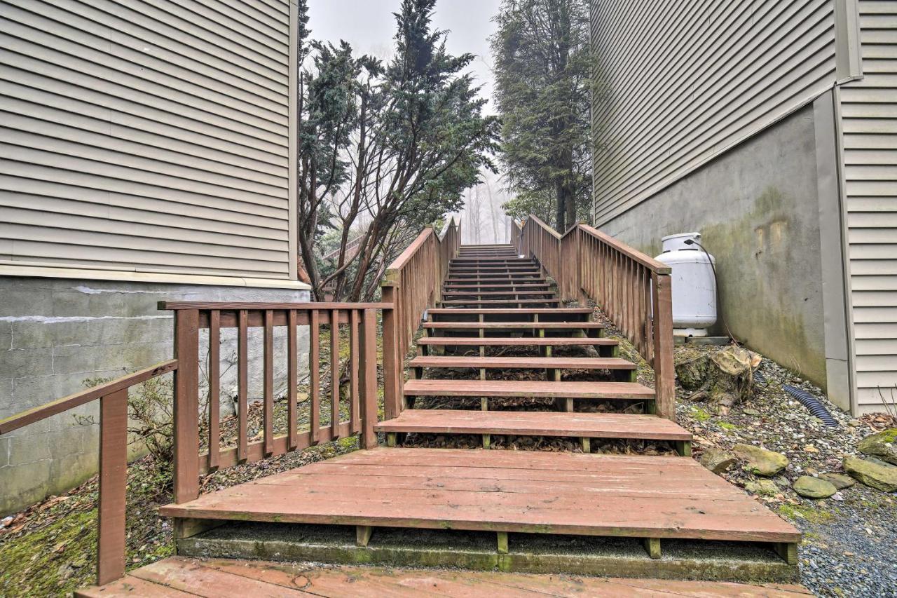 Modern Sugar Mountain Escape With Deck And Grill! Apartment Bagian luar foto